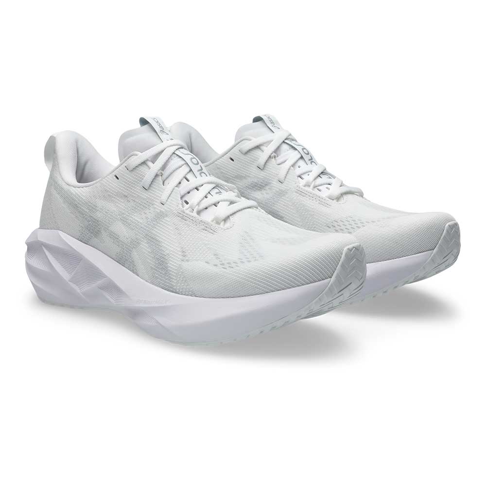 Men's Novablast 5 Running Shoe - White/Piedmont Grey - Regular (D) - Image 3