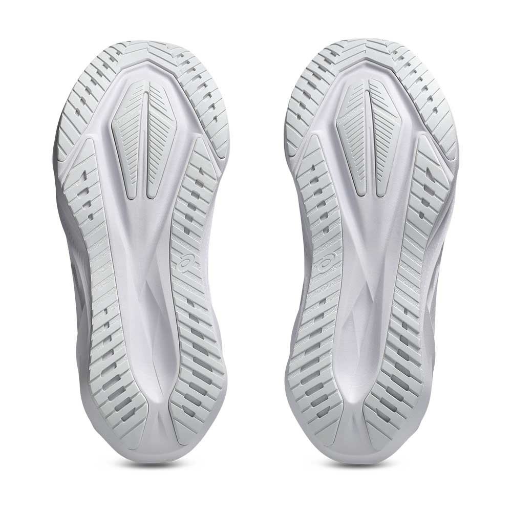 Men's Novablast 5 Running Shoe - White/Piedmont Grey - Regular (D) - Image 7