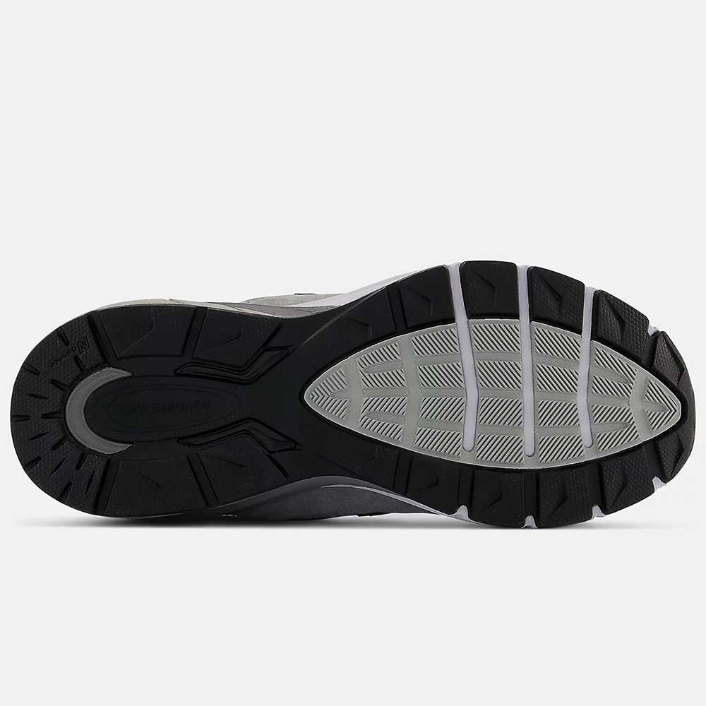 Women's MADE in USA 990v5 Core Running Shoe - Grey/Castlerock- Regular (B) - Image 6