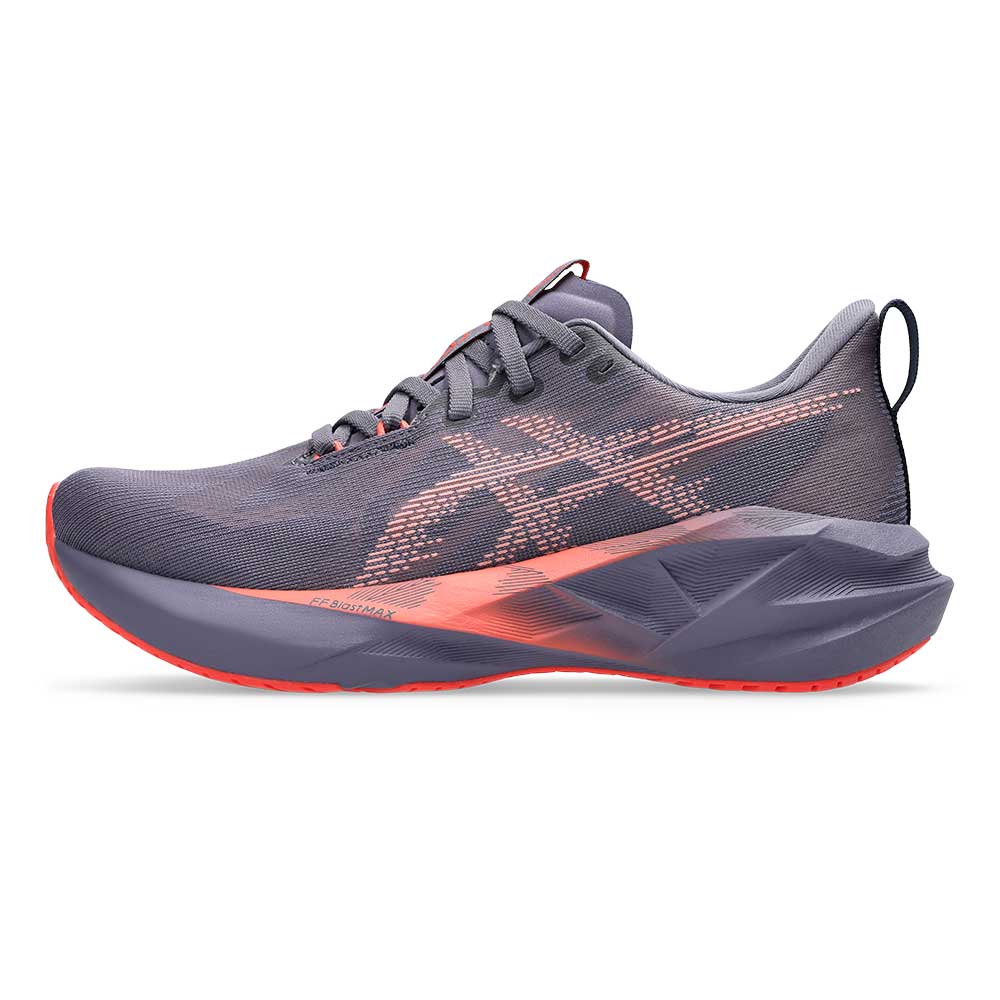 Women's Novablast 5 Running Shoe - Greyish Purple/Coral Reef - Regular (B) - Image 3