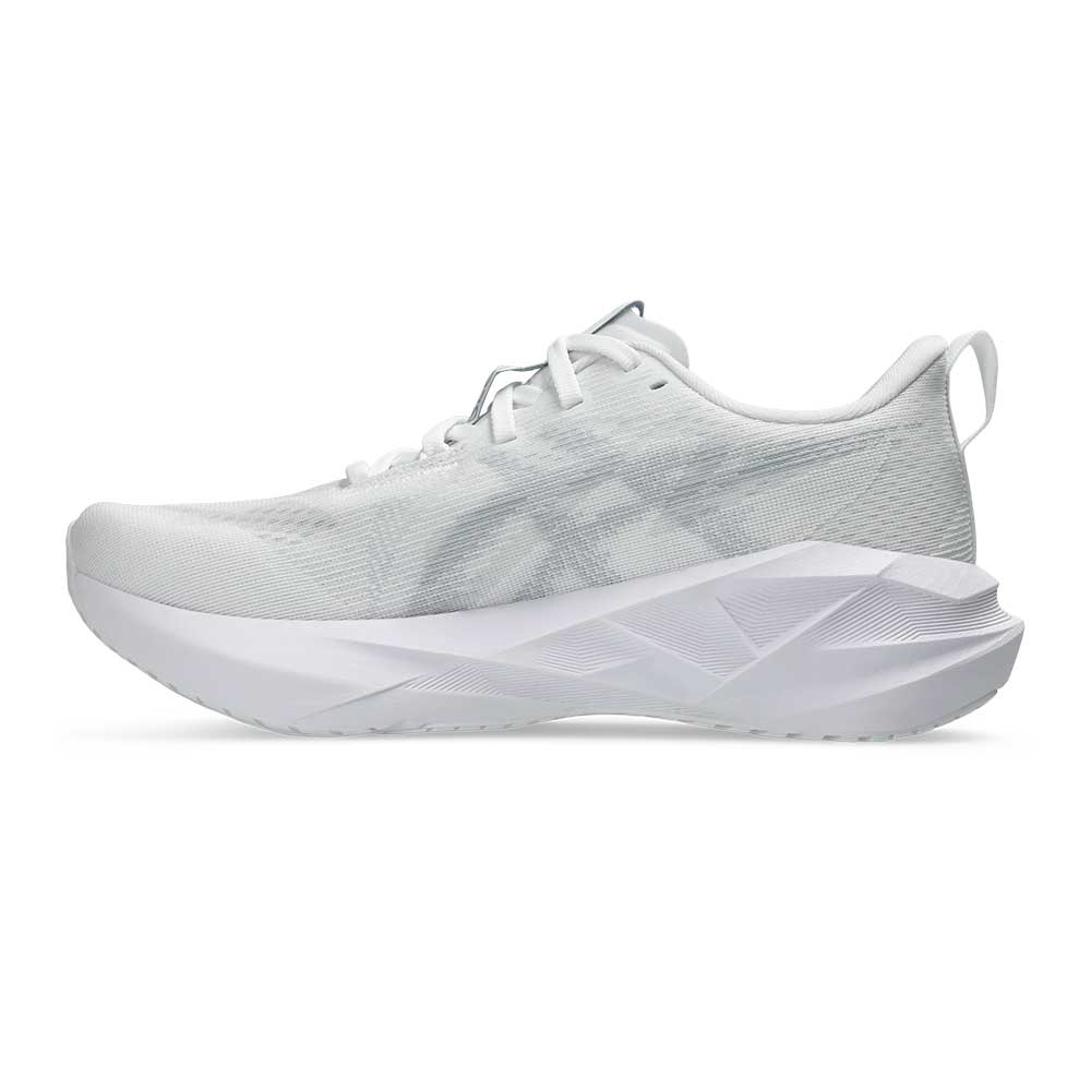 Women's Novablast 5 Running Shoe - White/Piedmont Grey - Regular (B) - Image 4